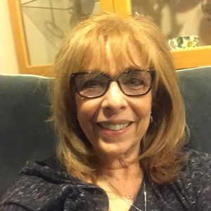 Meet your Posher, Michele